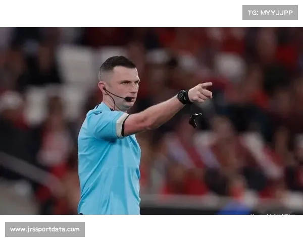 英超裁判标准争议再起，VAR技术应用效果受多方质疑